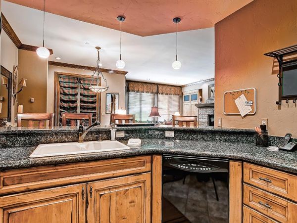 Beaver Creek Bachelor Gulch Condo 968651
