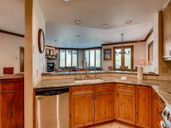 Beaver Creek Bachelor Gulch Condo 968653