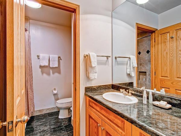 Beaver Creek Bachelor Gulch Condo 968657