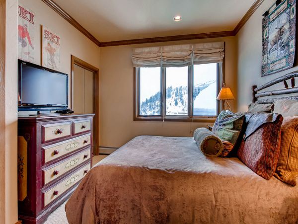 Beaver Creek Bachelor Gulch Condo 968658