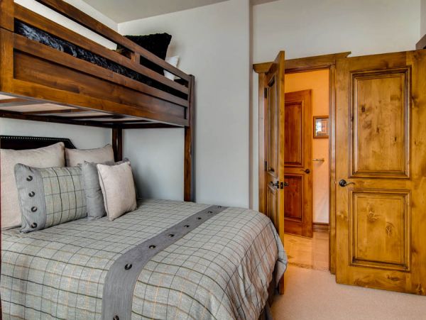 Beaver Creek Bachelor Gulch Condo 968660
