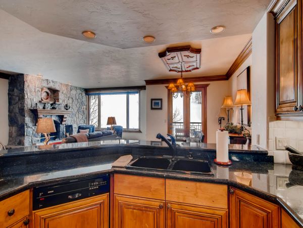 Beaver Creek Bachelor Gulch Condo 968660