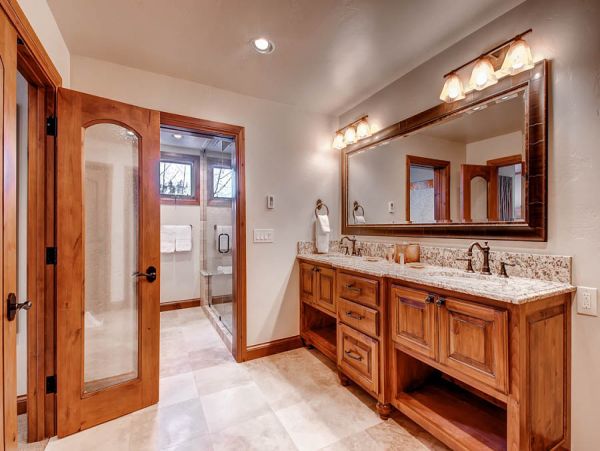 Ski in Ski Out Luxury Town Home