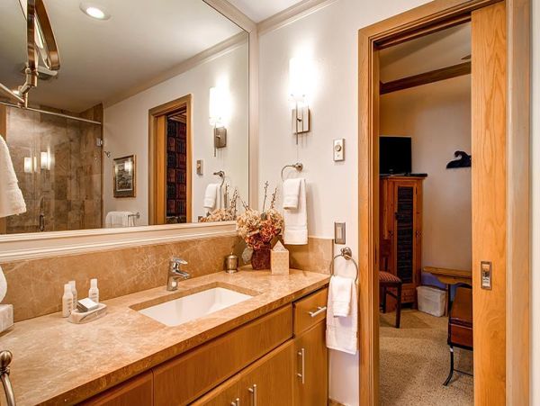 Beaver Creek Bachelor Gulch Condo 968666