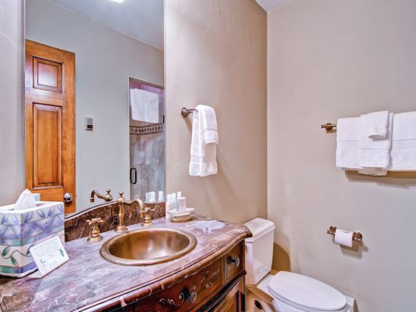 Beaver Creek Bachelor Gulch Condo 968669
