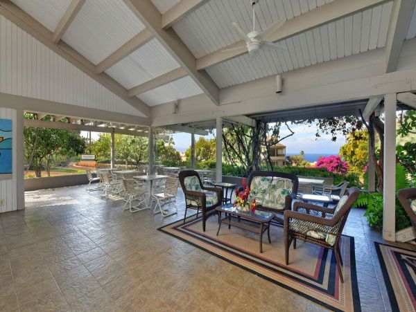 Wailea Vacation Rental Sleeps Six Guests Walk To Beach