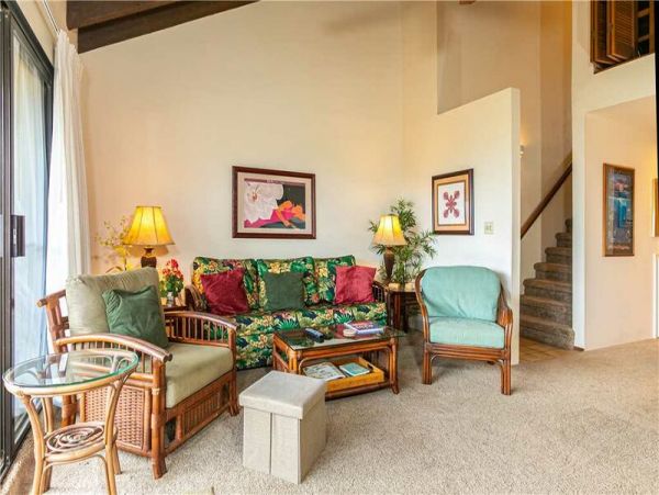2/2 Ocean view Condo Close to Restaurants