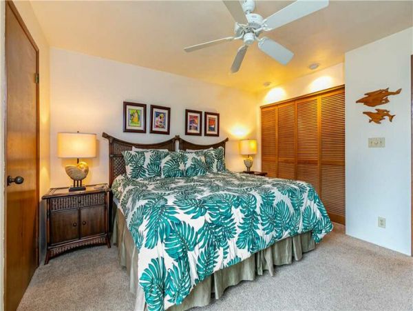 2/2 Ocean view Condo Close to Restaurants