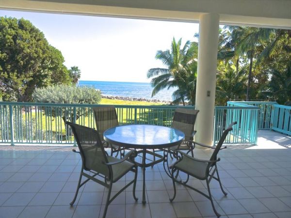 Oceanview Islamorada Vacation Home Three Bedrooms