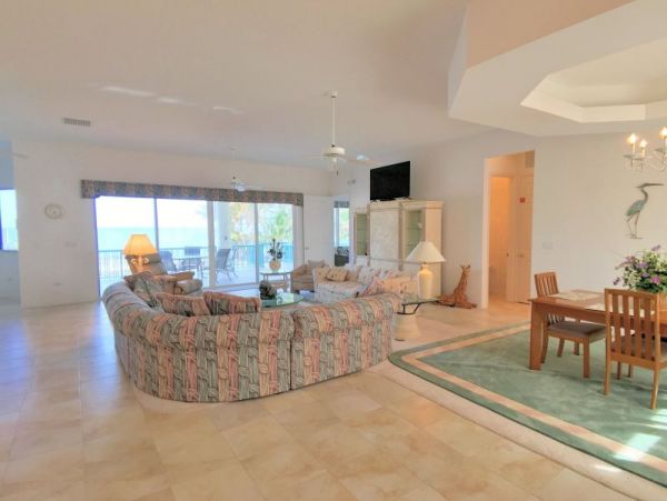 Oceanview Islamorada Vacation Home Three Bedrooms