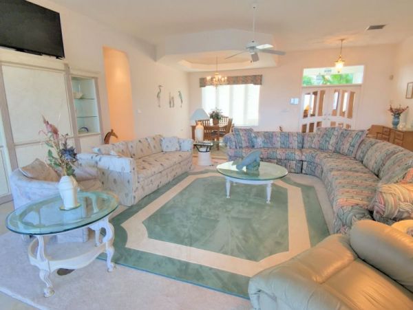 Oceanview Islamorada Vacation Home Three Bedrooms
