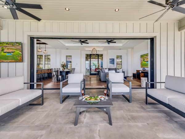 Luxury Five Bedroom Ocean View Vacation Home in Lahaina
