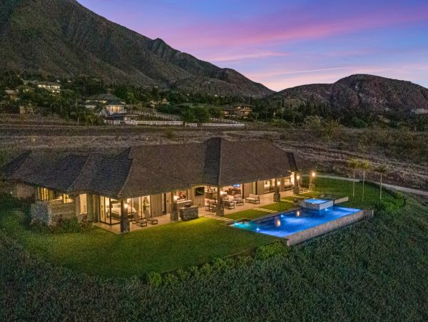 Luxury Five Bedroom Ocean View Vacation Home in Lahaina