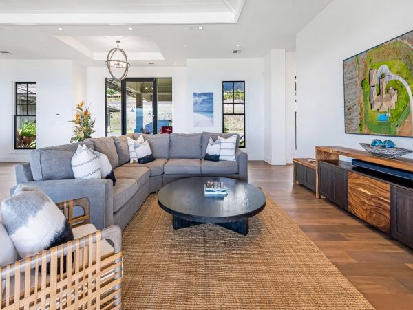 Luxury Five Bedroom Ocean View Vacation Home in Lahaina