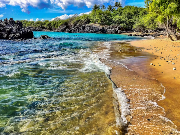 Oceanfront Condo with 2 Bedrooms in Kailua-Kona