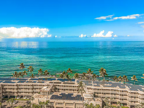 Oceanfront Condo with 2 Bedrooms in Kailua-Kona