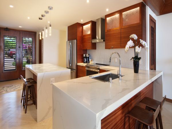 Oceanfront Two Bedroom Vacation Villa in Poipu