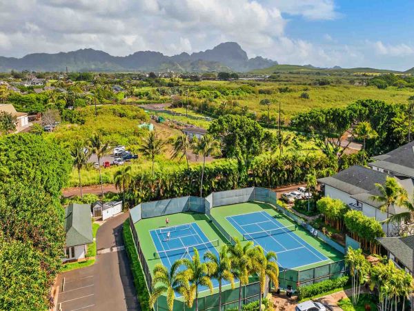 Oceanfront Two Bedroom Vacation Villa in Poipu
