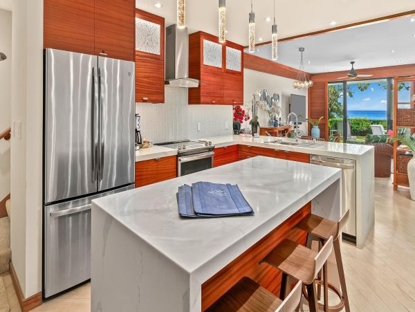 Oceanfront Two Bedroom Vacation Villa in Poipu