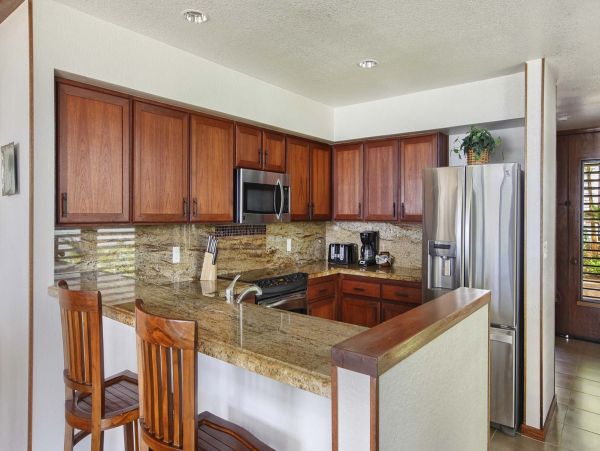Luxurious Poipu Oceanfront Condo with Stunning Beach Views