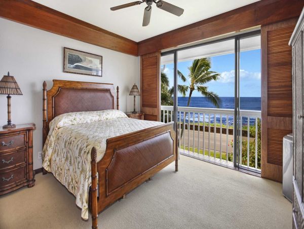 Luxurious Poipu Oceanfront Condo with Stunning Beach Views