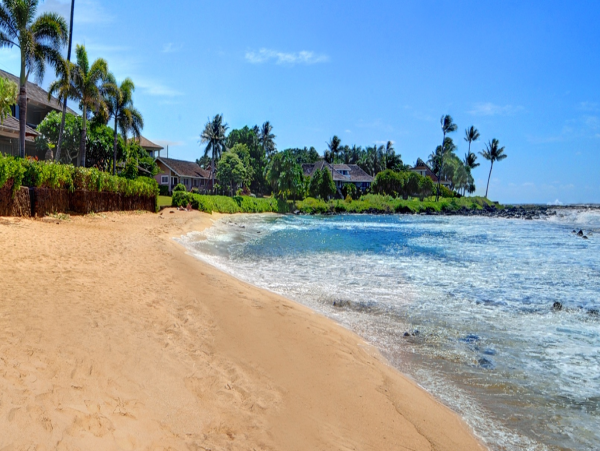 Discover Paradise in this Vacation Rental in Poipu