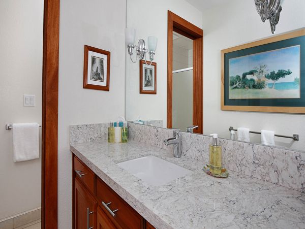 Discover Paradise in this Vacation Rental in Poipu
