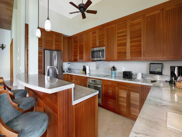 Gorgeous Oceanfront Property in Poipu