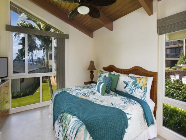 Gorgeous Oceanfront Property in Poipu