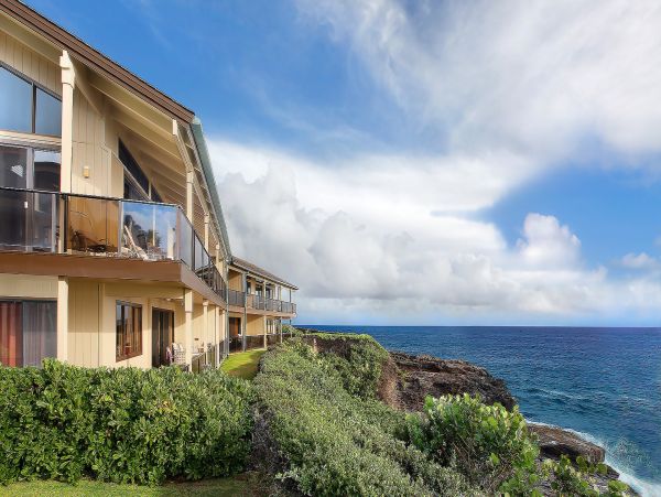 Kauai Oceanfront Vacation Rental with Spectacular Views