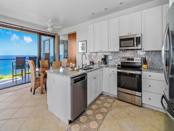 Kauai Oceanfront Vacation Rental with Spectacular Views