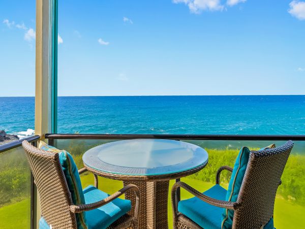 Kauai Oceanfront Vacation Rental with Spectacular Views