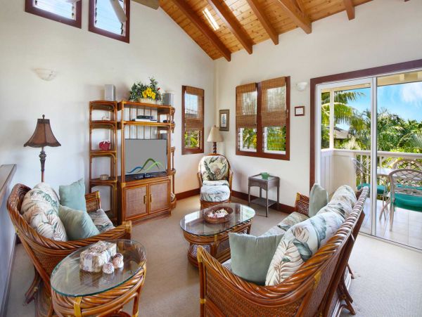Kauai Magnificent Villa Either Three Bedrooms or Five !
