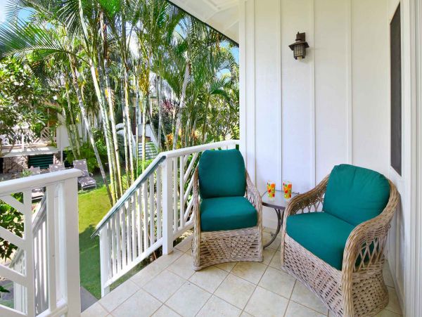 Kauai Magnificent Villa Either Three Bedrooms or Five !