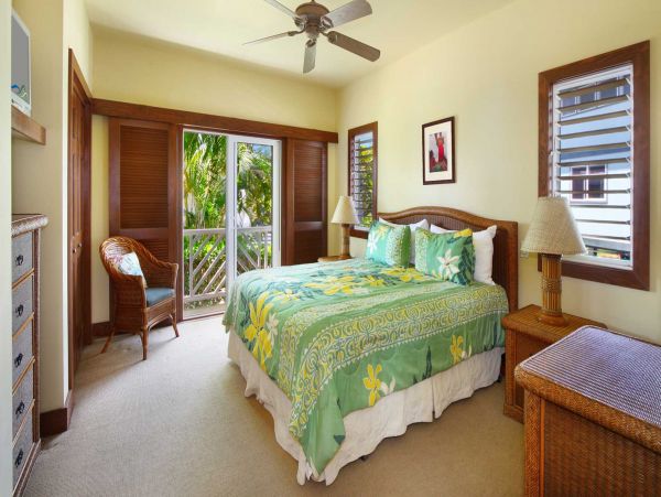 Kauai Magnificent Villa Either Three Bedrooms or Five !