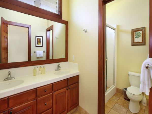 Kauai Magnificent Villa Either Three Bedrooms or Five !