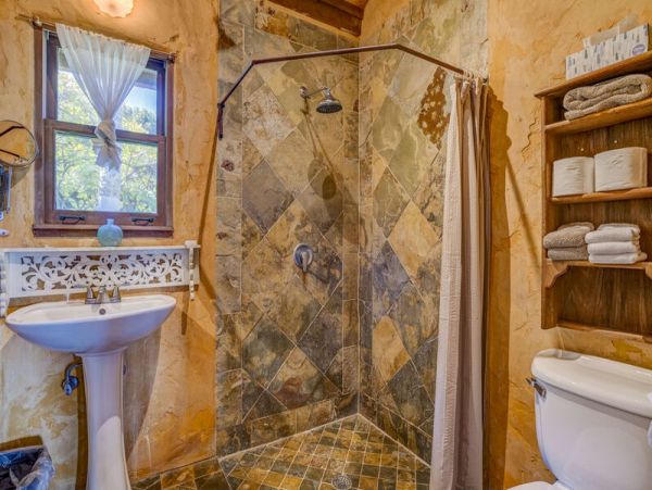 Beach House Maui Best Rental with Ocean Views