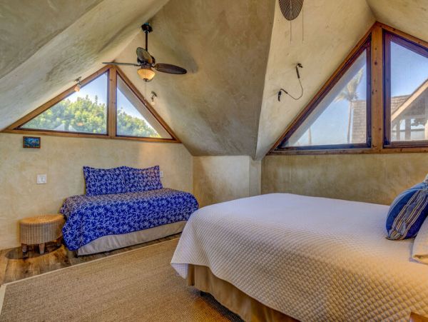 Beach House Maui Best Rental with Ocean Views