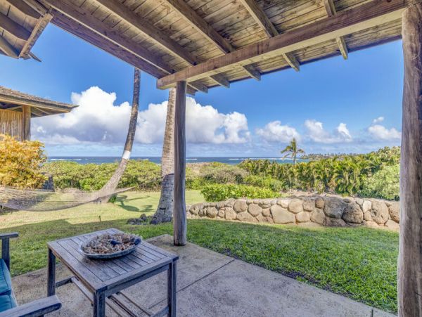 Beach House Maui Best Rental with Ocean Views