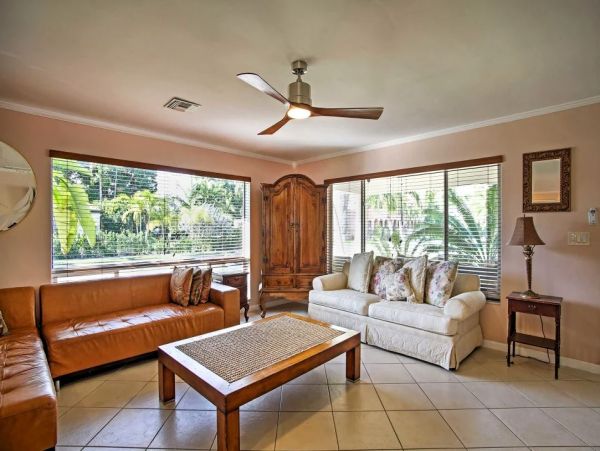 Charming Vacation Rental Home with Private Pool & Spa