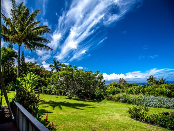 Luxury Vacation Home in Maui with Pool and Spectacular Views