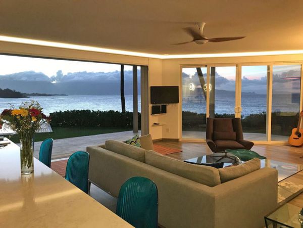 Maui Beach House with Pool Views of Pacific Ocean.
