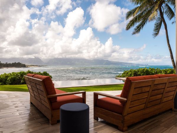 Maui Beach House with Pool Views of Pacific Ocean.