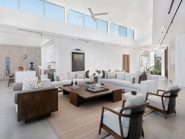 Turks & Caicos Vacation Villa with Private Pool & Bay Views