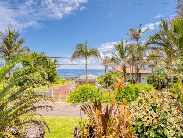 Hilo District Home 970131