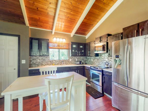 Puna District Home 970136