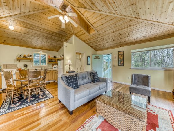 Puna District Home 970141