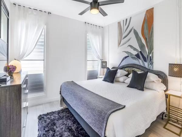 Beautifully Remodeled Condo in Kauai - Steps from the Beach