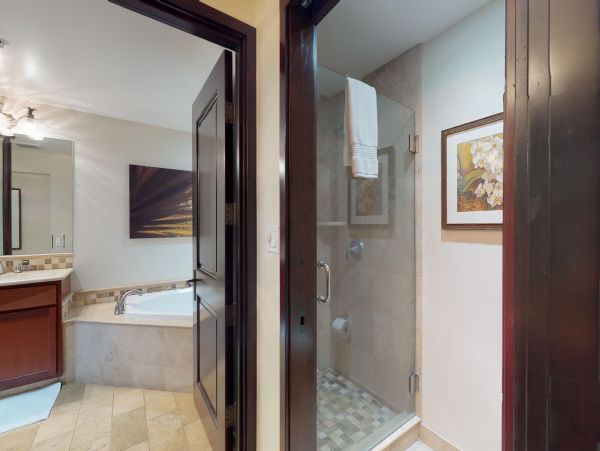 2 Bedroom  Luxury Beach Community Kauai Five Star Amenities.
