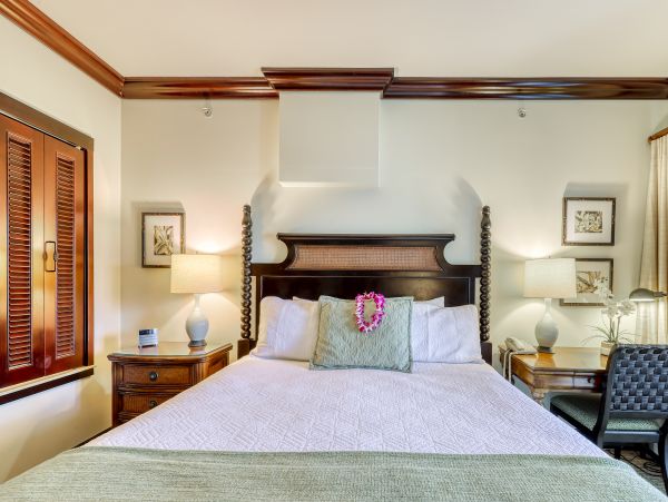 2 Bedroom  Luxury Beach Community Kauai Five Star Amenities.